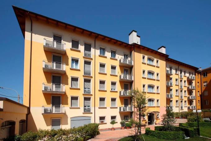 Residenza Carracci Aparthotel โบโลญญา ภายนอก รูปภาพ