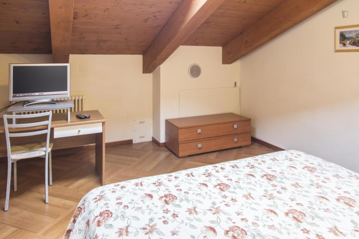 Residenza Carracci Aparthotel โบโลญญา ภายนอก รูปภาพ