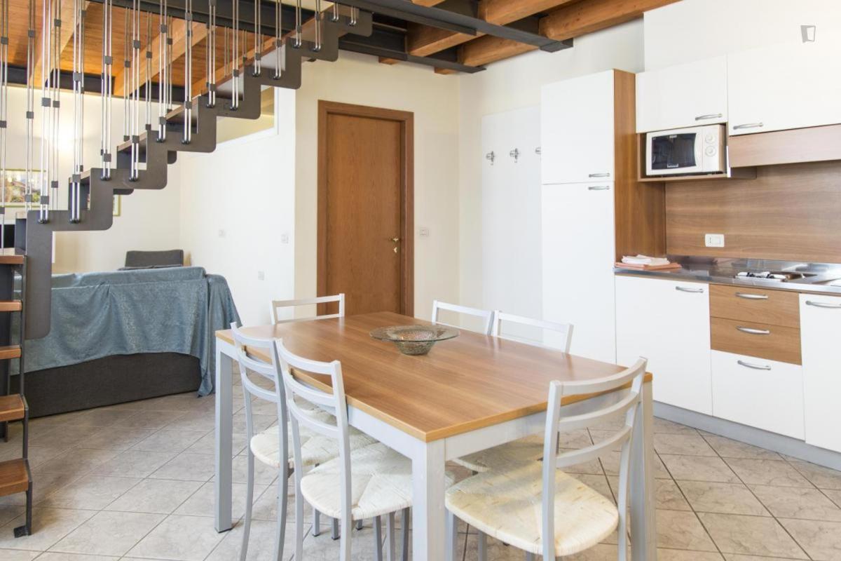 Residenza Carracci Aparthotel โบโลญญา ภายนอก รูปภาพ
